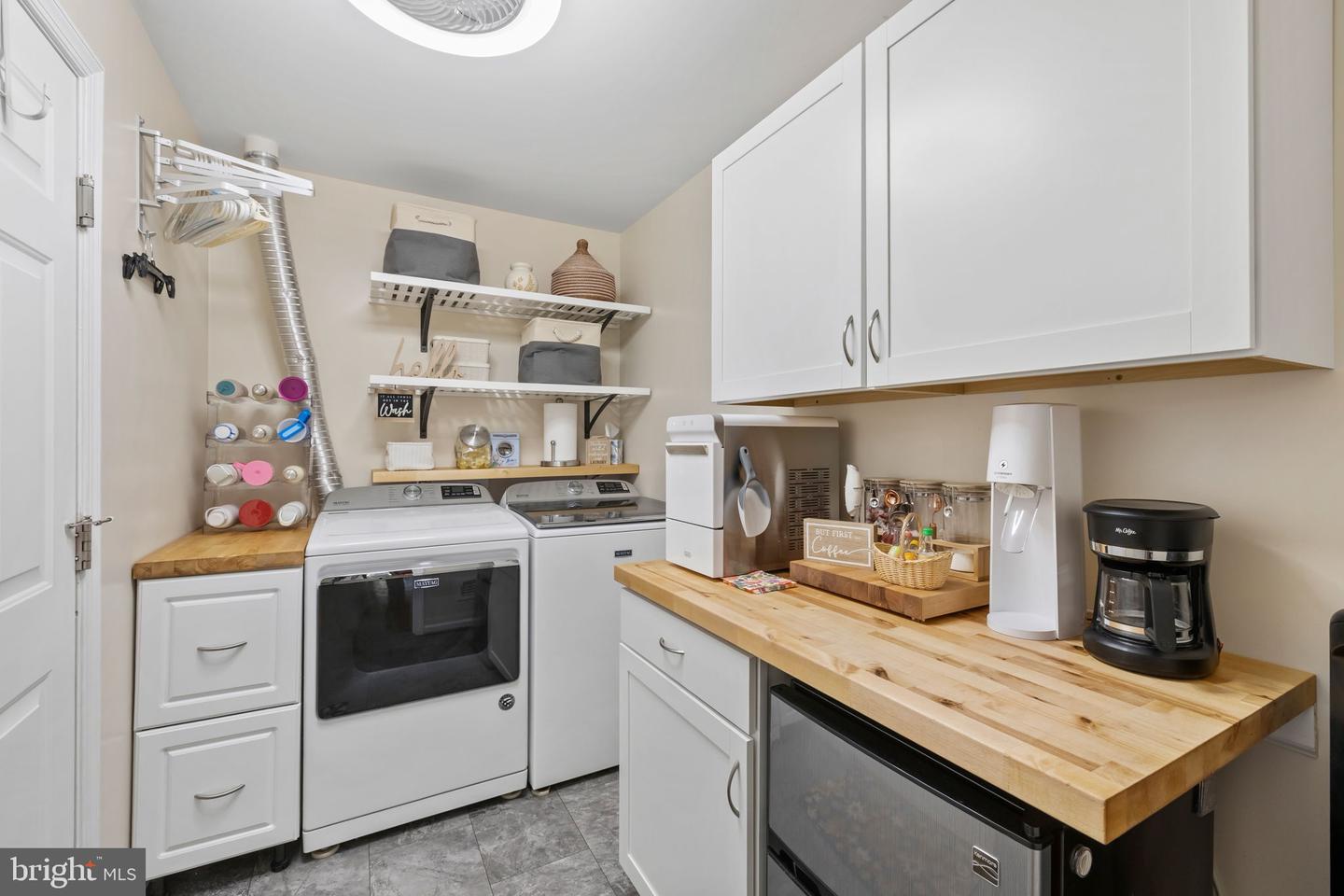 2 Janney Ln Property Photo 25