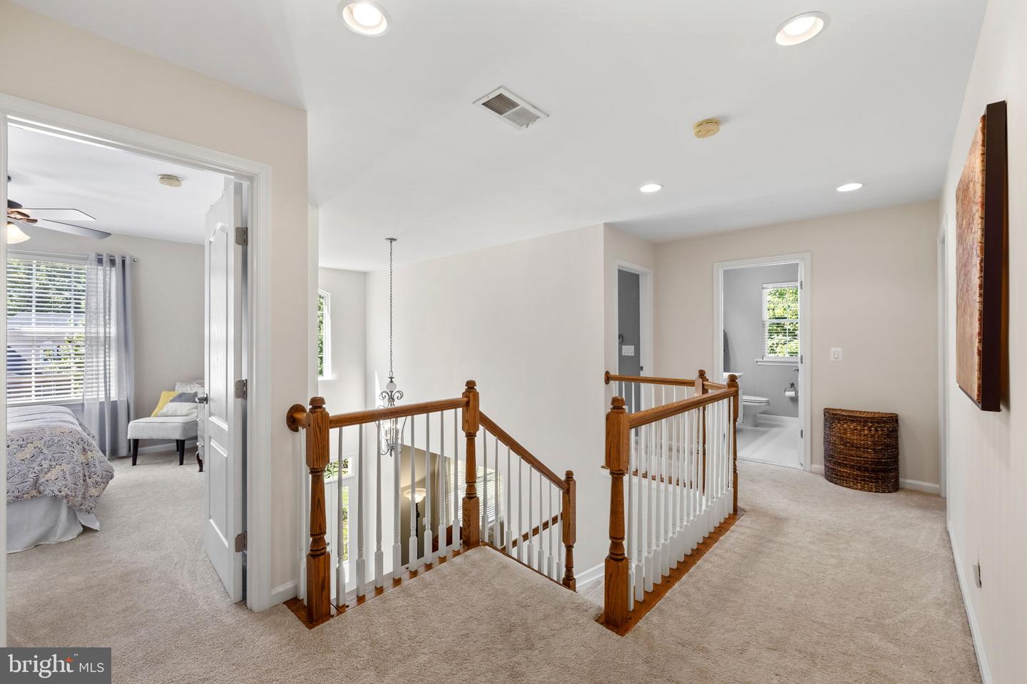 2 Janney Ln Property Photo 27