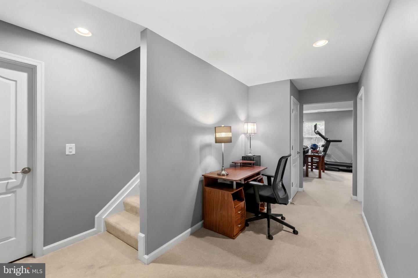 2 Janney Ln Property Photo 44