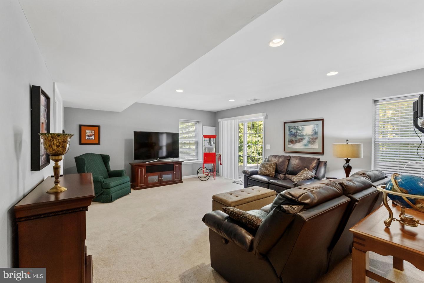 2 Janney Ln Property Photo 45