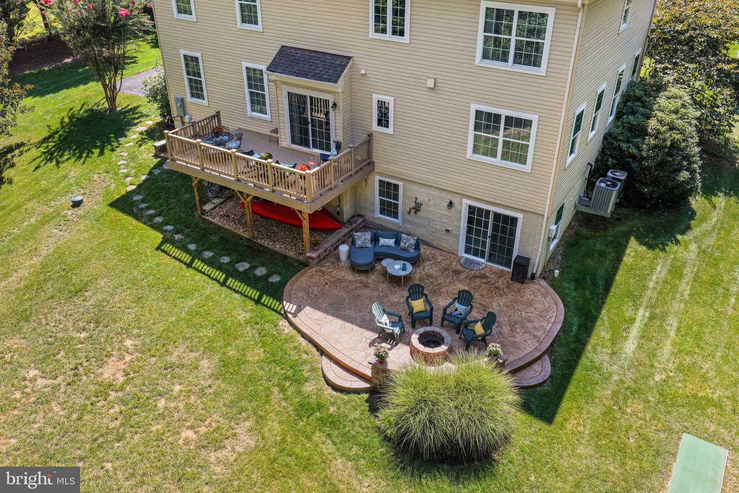 2 Janney Ln Property Photo 56