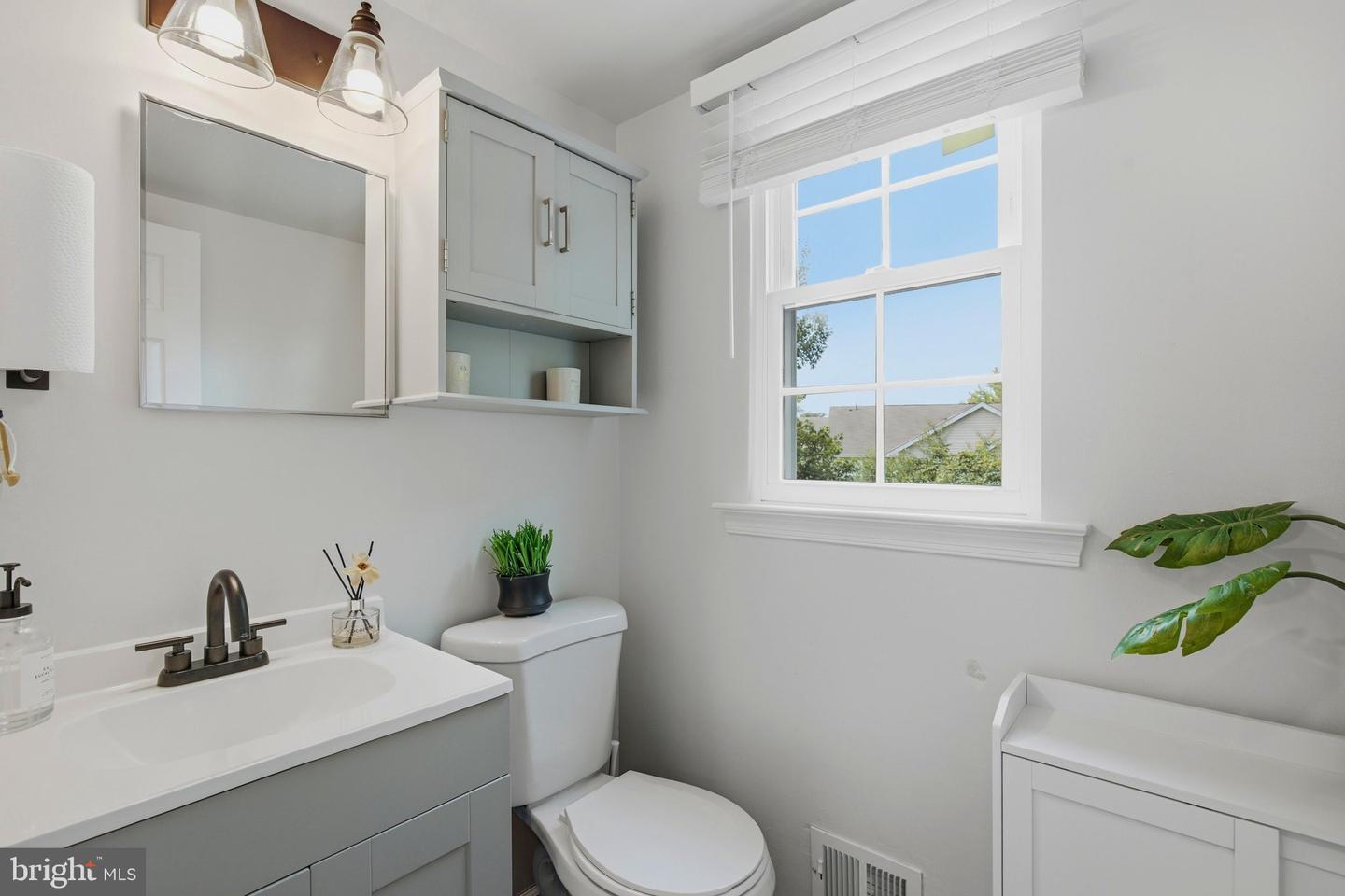 217 Pepper Tree Ln Property Photo 15