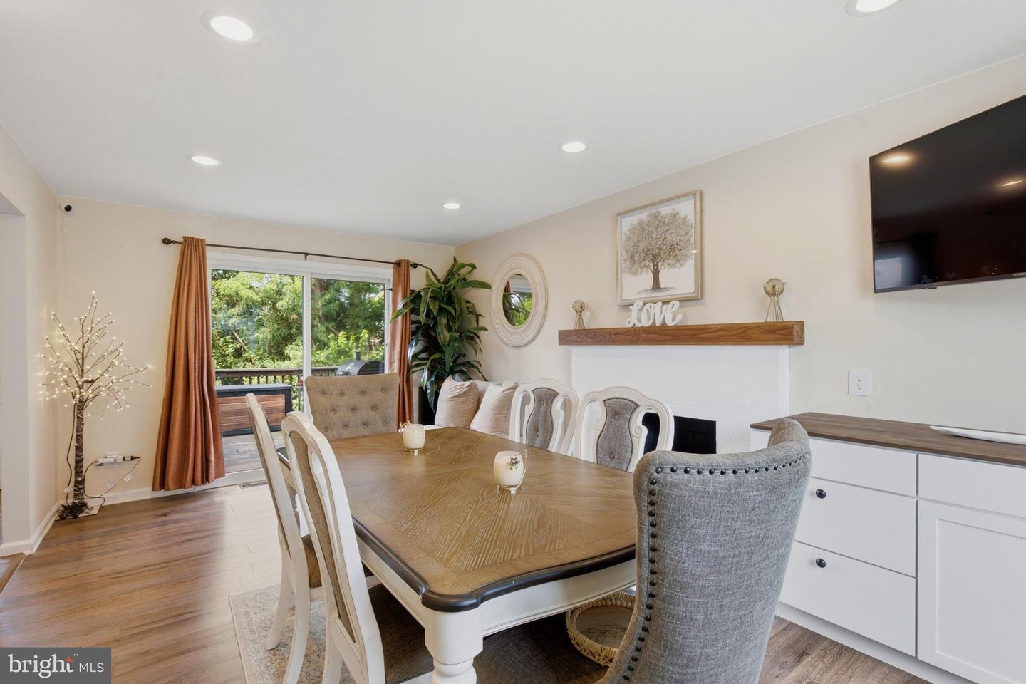217 Pepper Tree Ln Property Photo 18