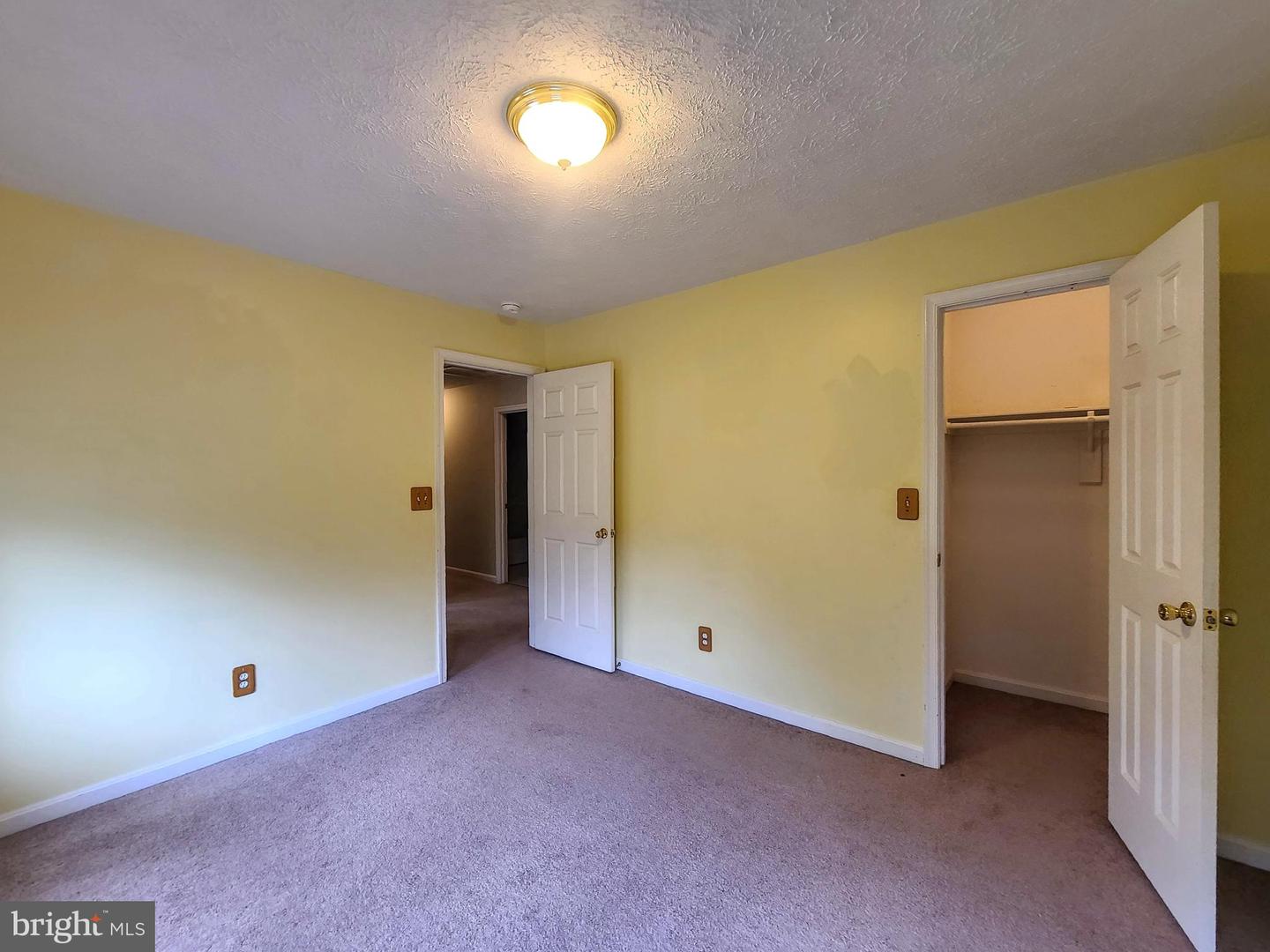 10 Lockwood Dr Property Photo 25