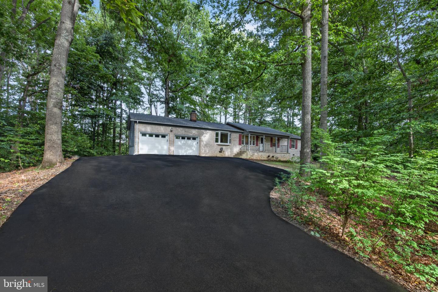 23 Greenridge Dr Property Photo 1
