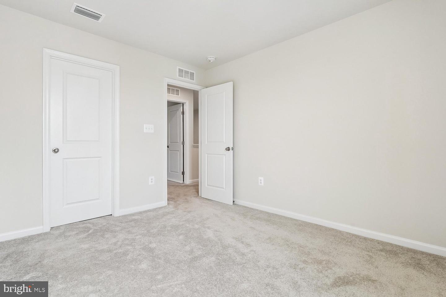 1608 Creek Bottom Pl Property Photo 34