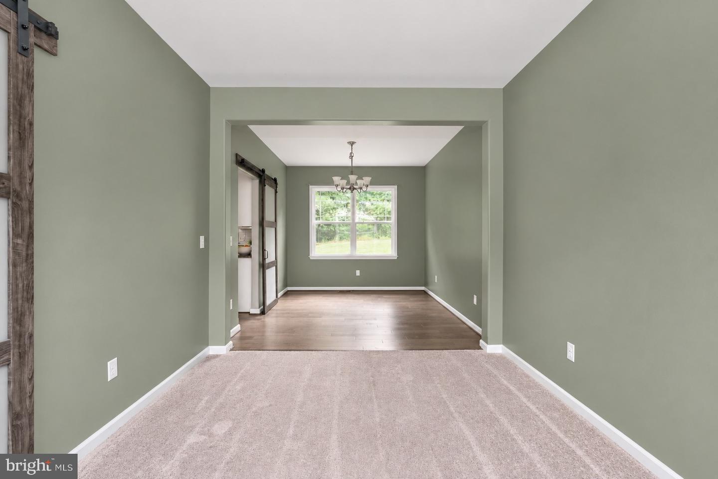 11 Prescott Ln Property Photo 10