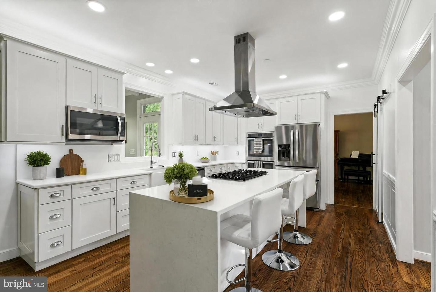 3 Ludwell Ln Property Photo 2