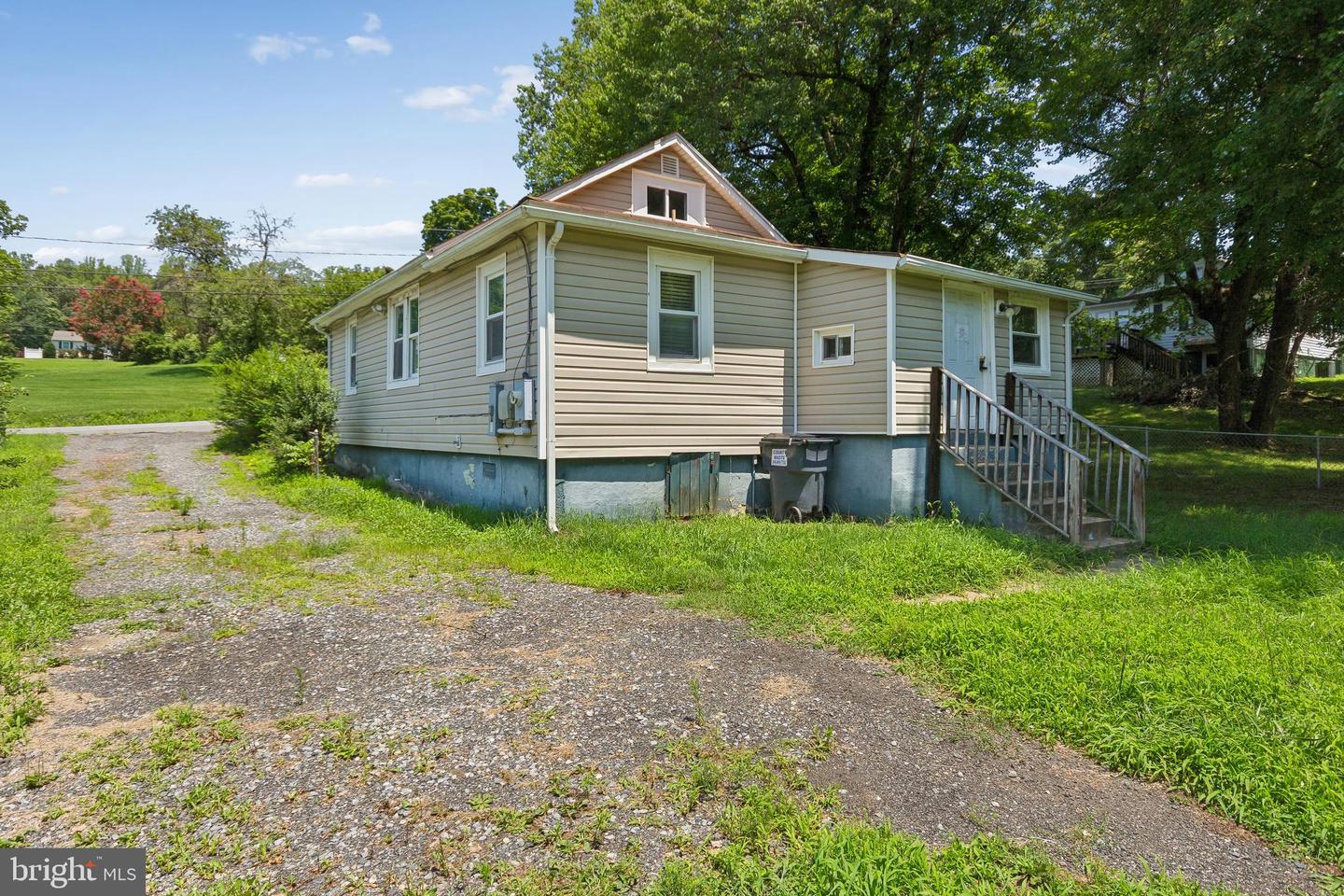 9 Kelley Rd Property Photo 19