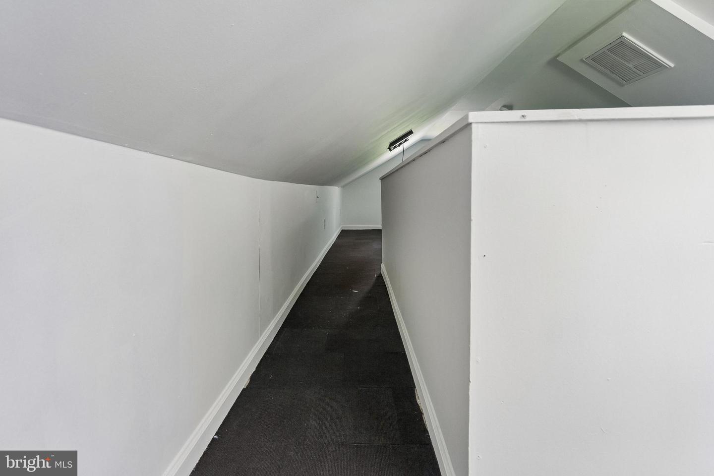 9 Kelley Rd Property Photo 20