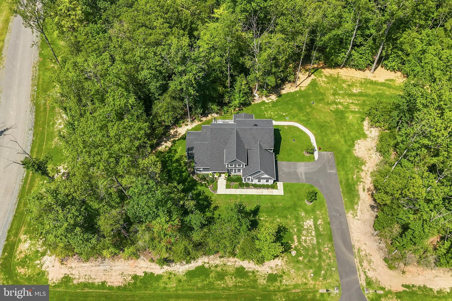 450 Wiley Ln Property Photo 8