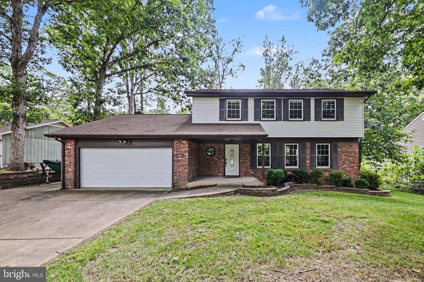 2026 Admiral Dr Property Photo 1