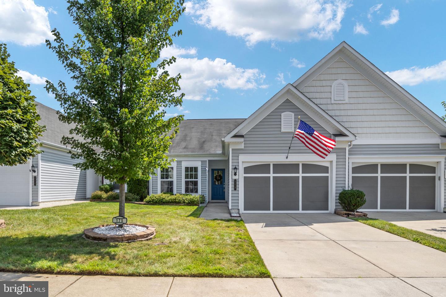 175 HYANNIS PL Property Photo 1