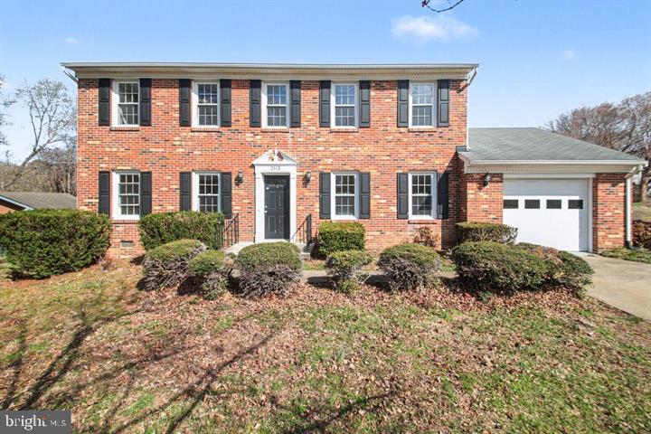 2113 MATTHEW LN Property Photo 1