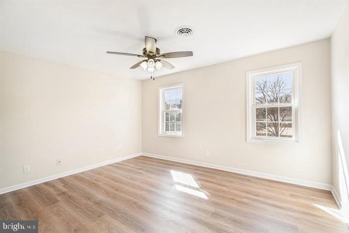 2113 Matthew Ln Property Photo 7