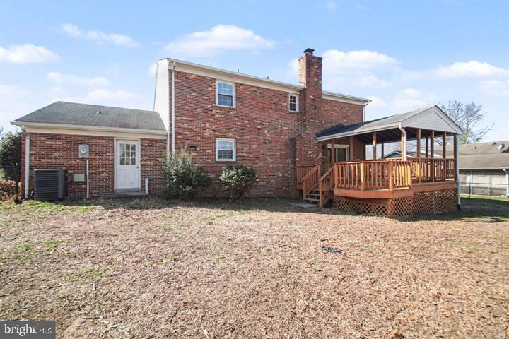 2113 Matthew Ln Property Photo 23