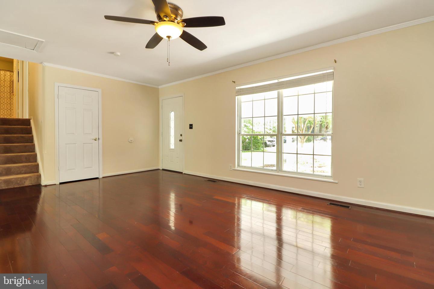 6 Craftsman Ct Property Photo 7