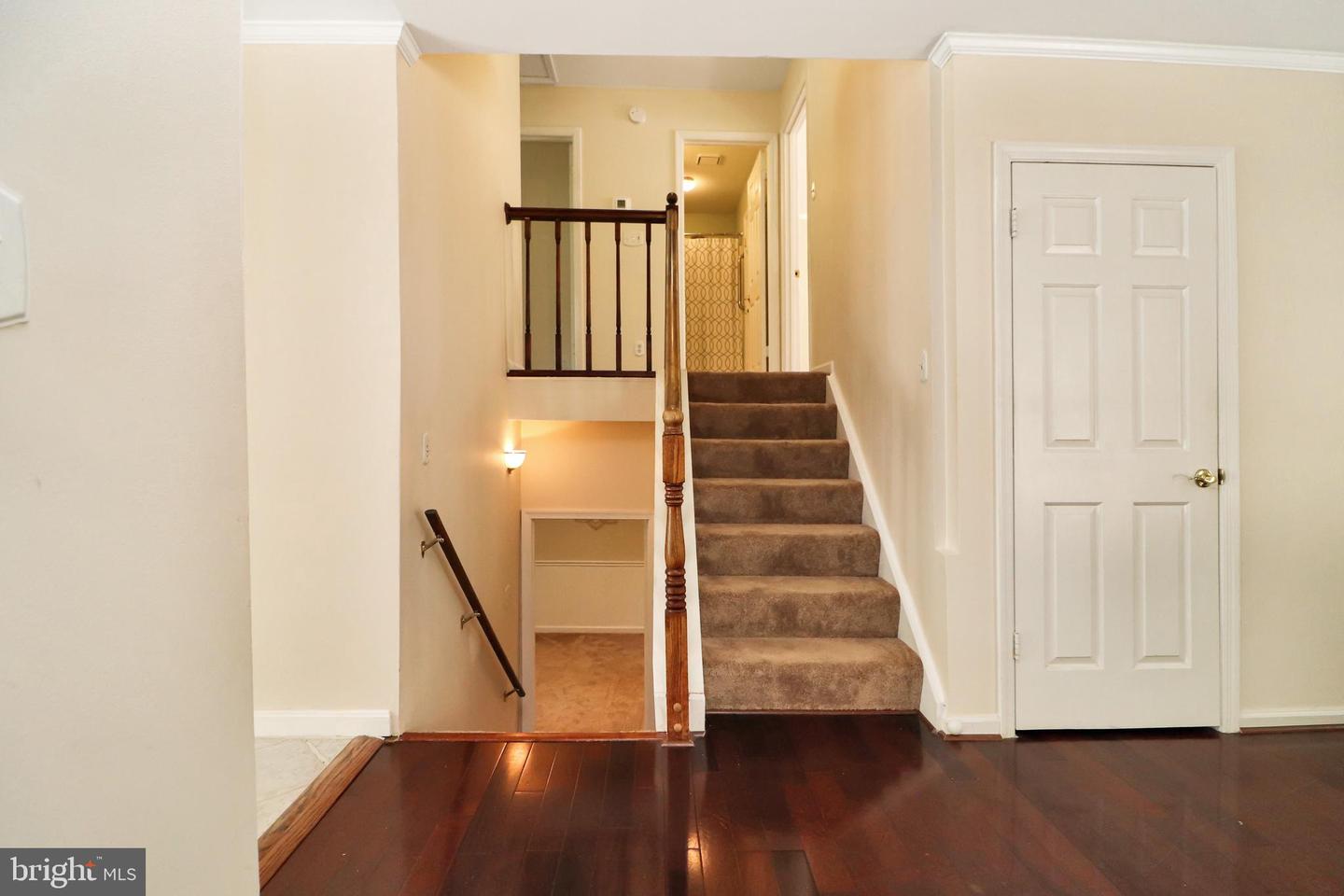 6 Craftsman Ct Property Photo 16