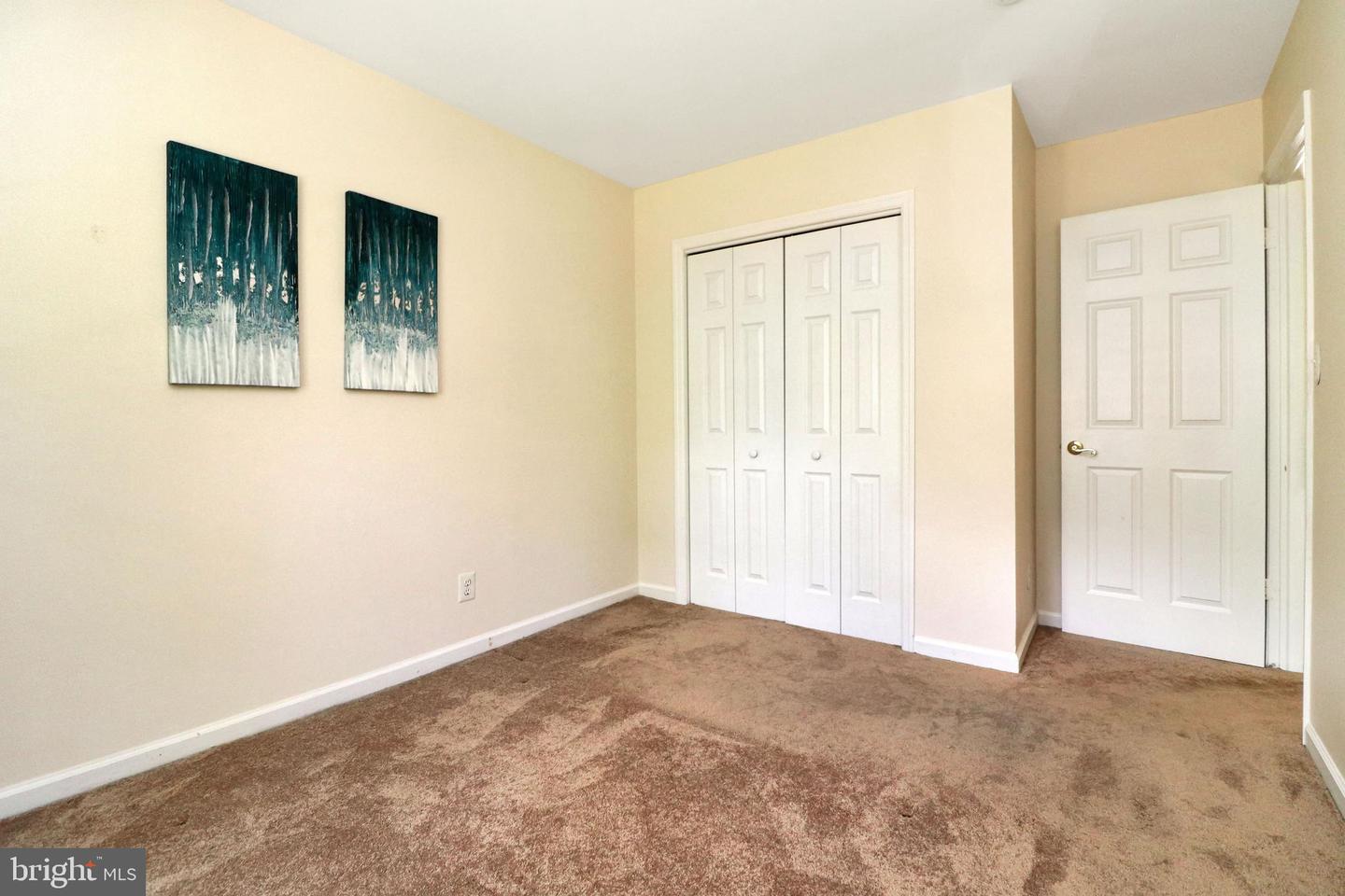 6 Craftsman Ct Property Photo 26
