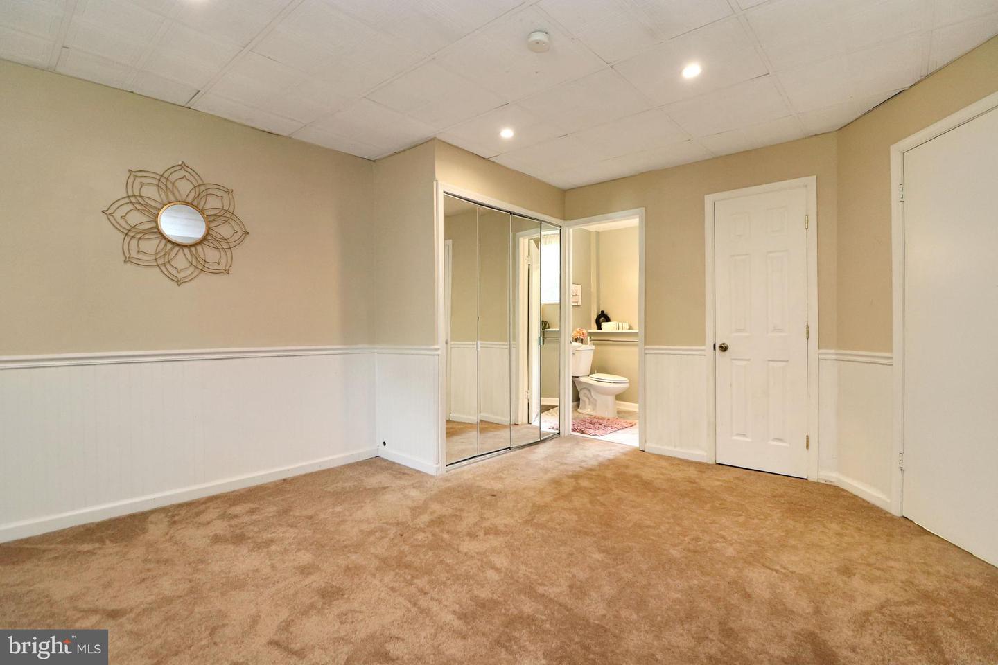 6 Craftsman Ct Property Photo 32