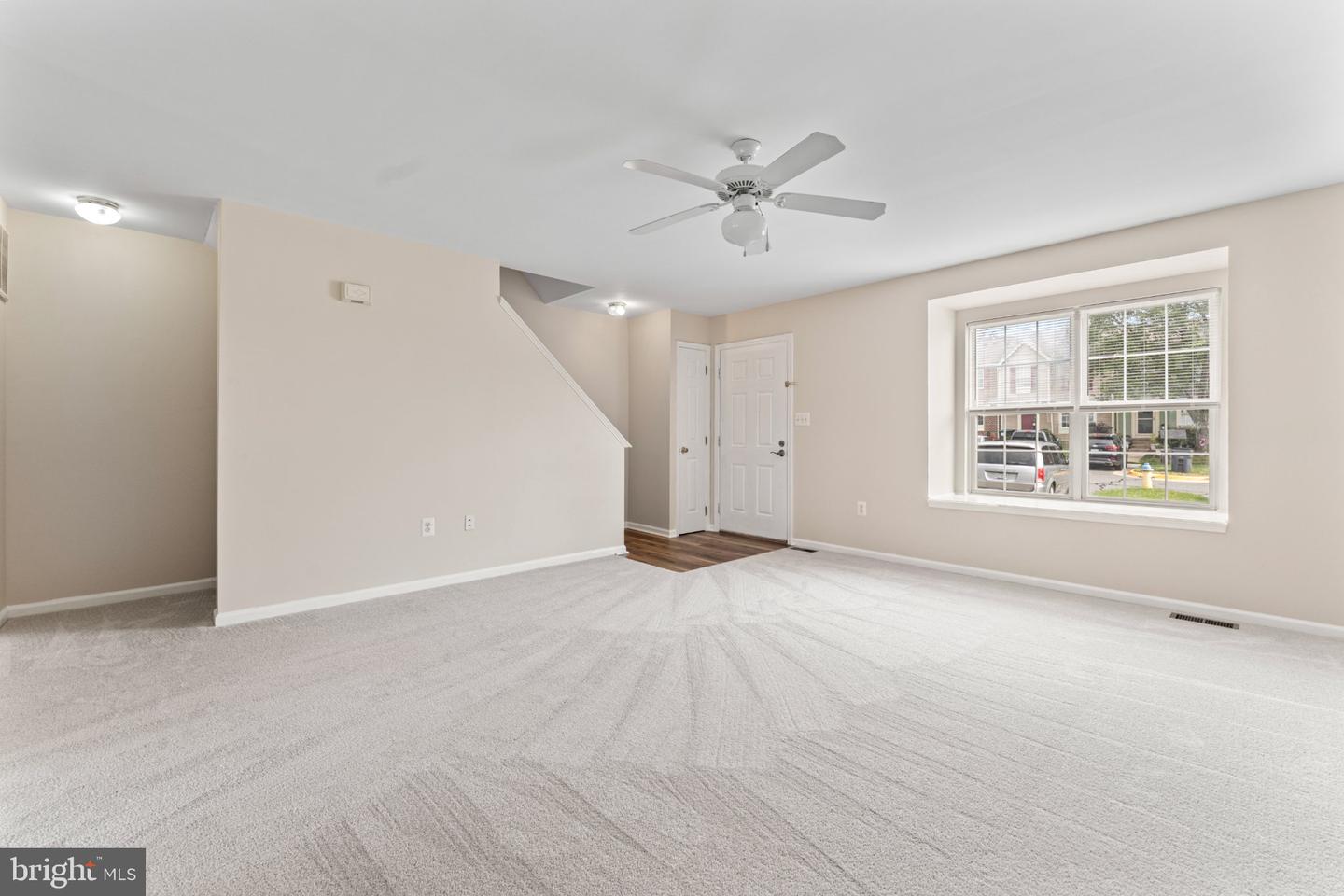 209 Ilona Ct Property Photo 5