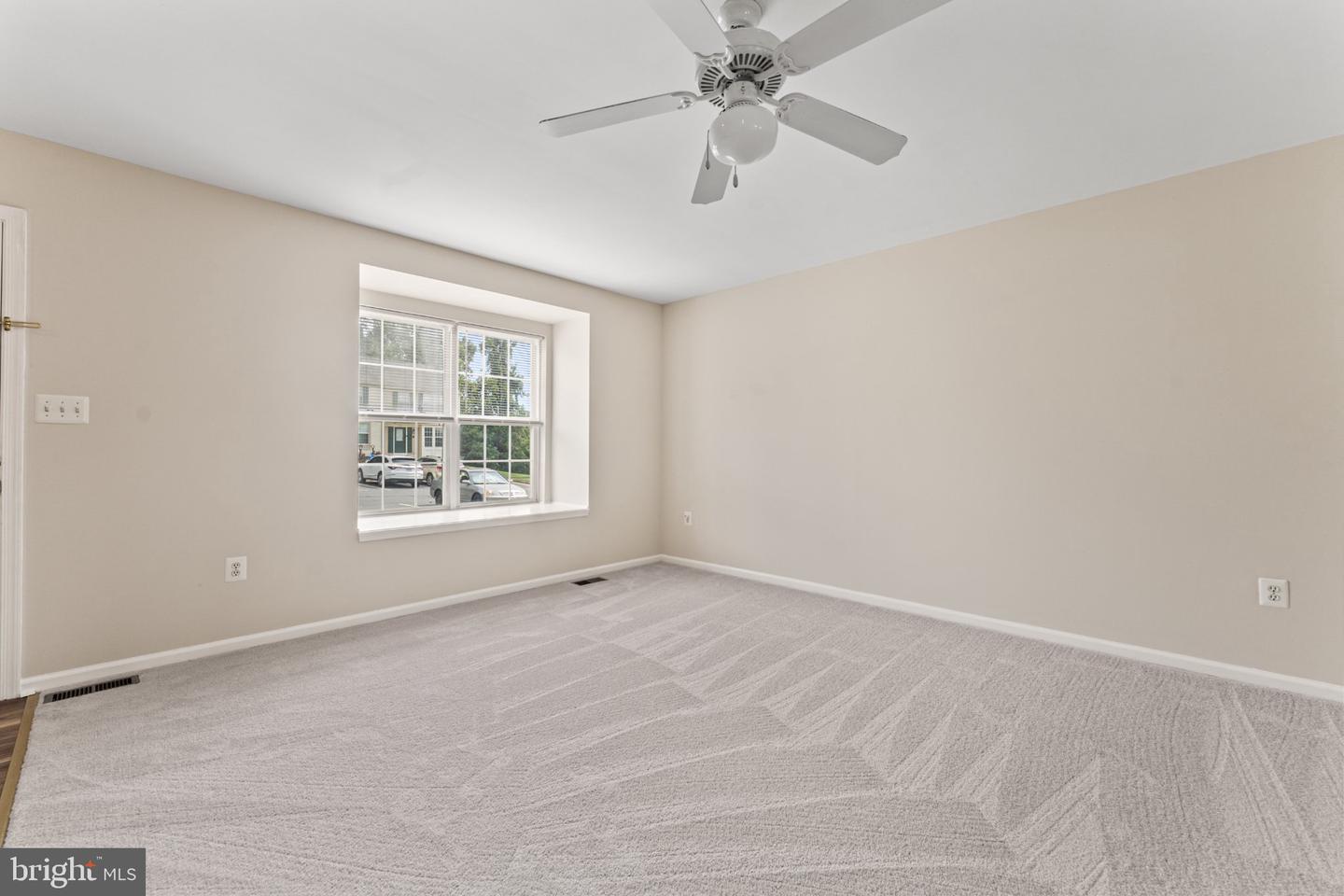 209 Ilona Ct Property Photo 7