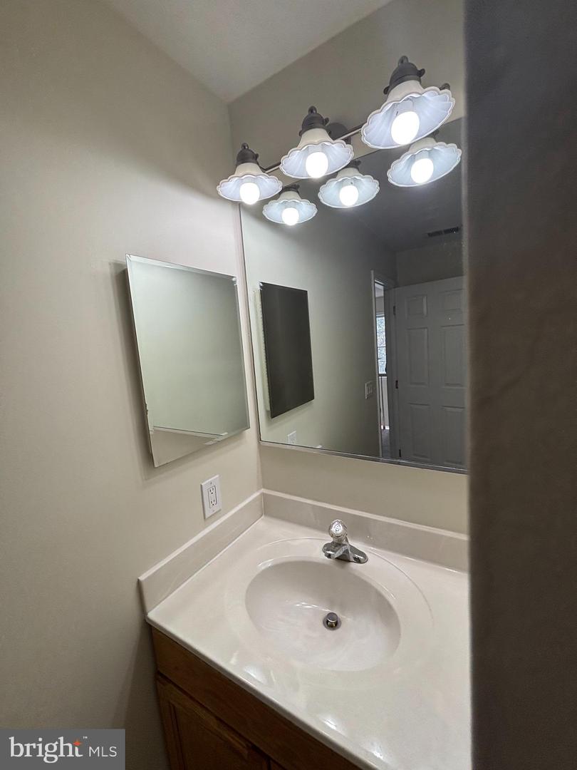 38 Hot Springs Way Property Photo 17