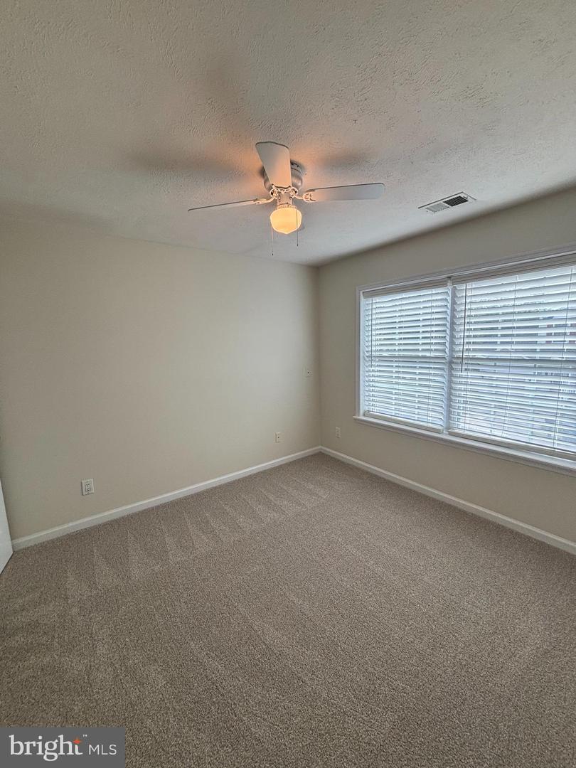 38 Hot Springs Way Property Photo 27