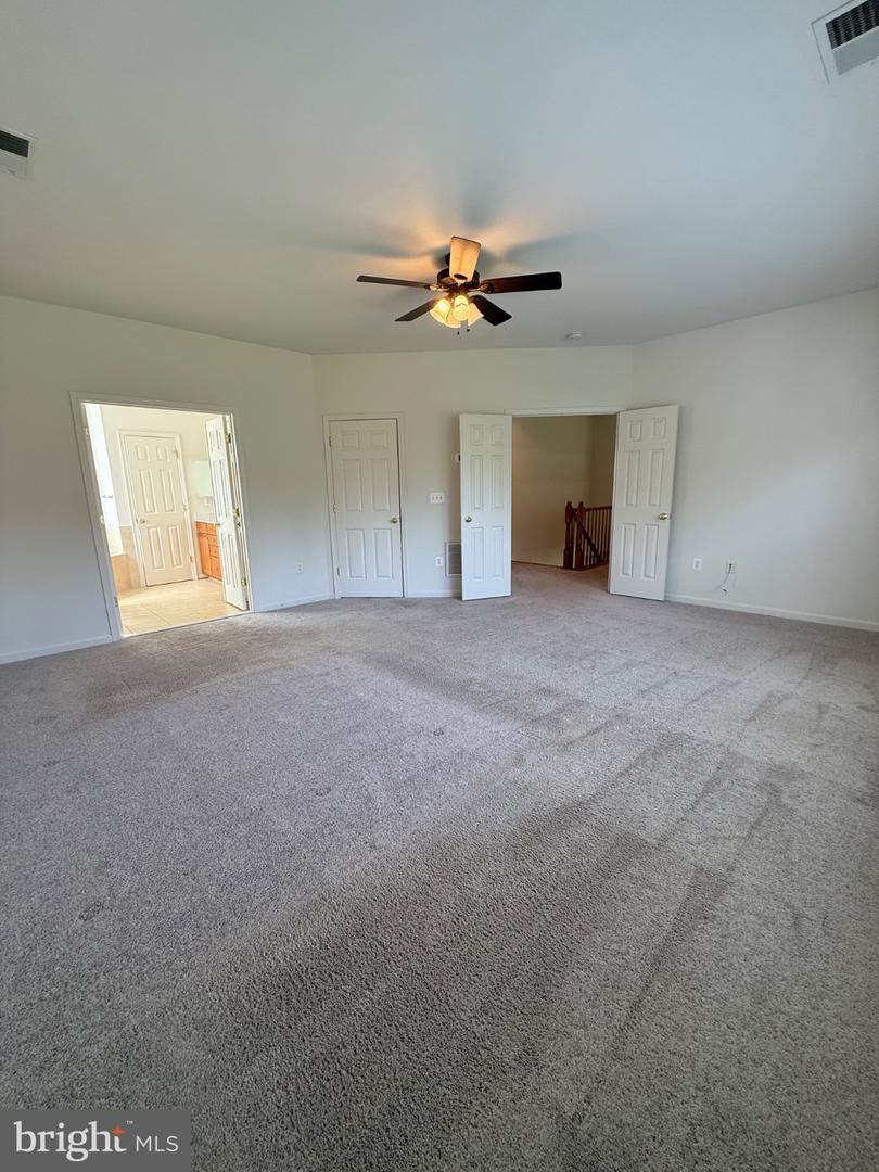 64 Riggs Rd Property Photo 14