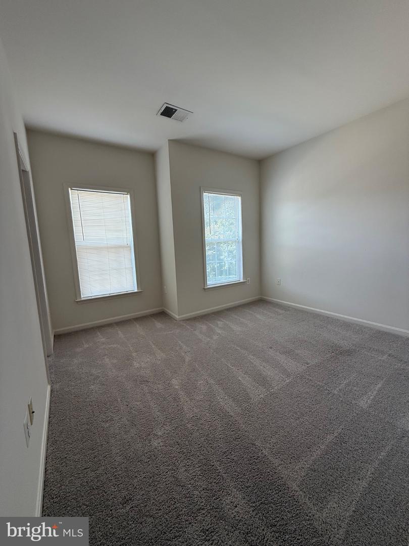 64 Riggs Rd Property Photo 24
