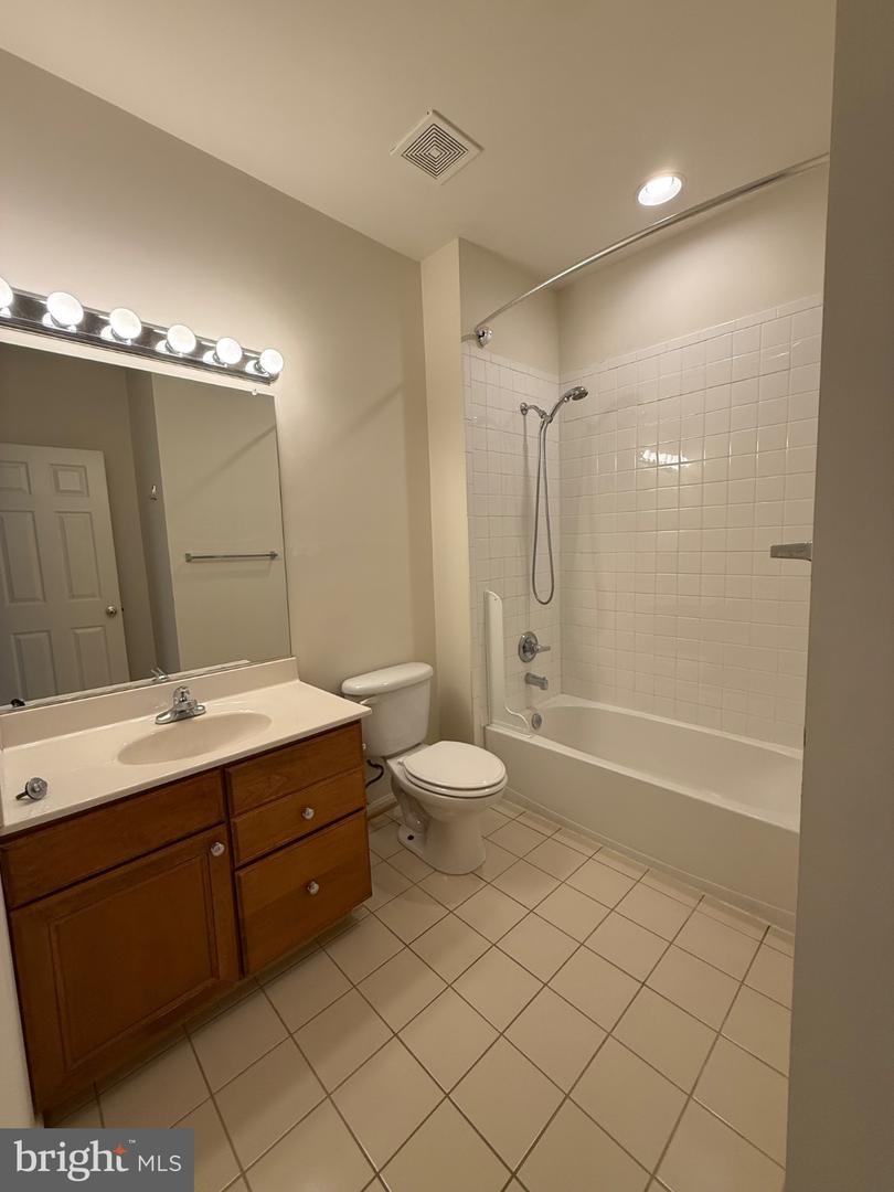 64 Riggs Rd Property Photo 25