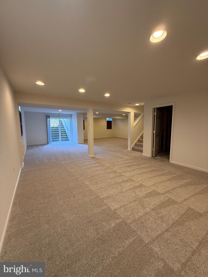 64 Riggs Rd Property Photo 27