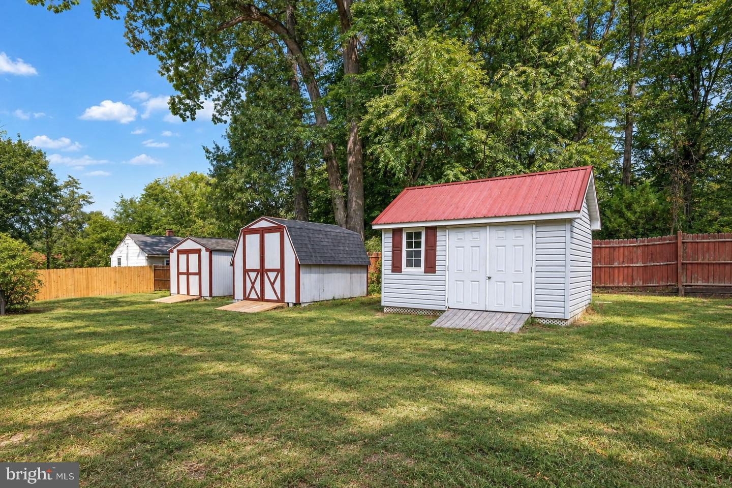 35 Vincent Ln Property Photo 25