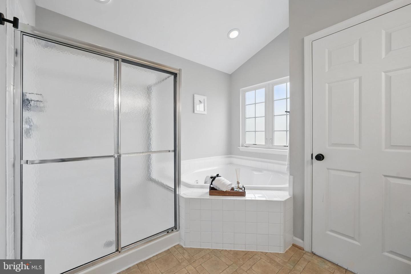 18 Bruce St Property Photo 39