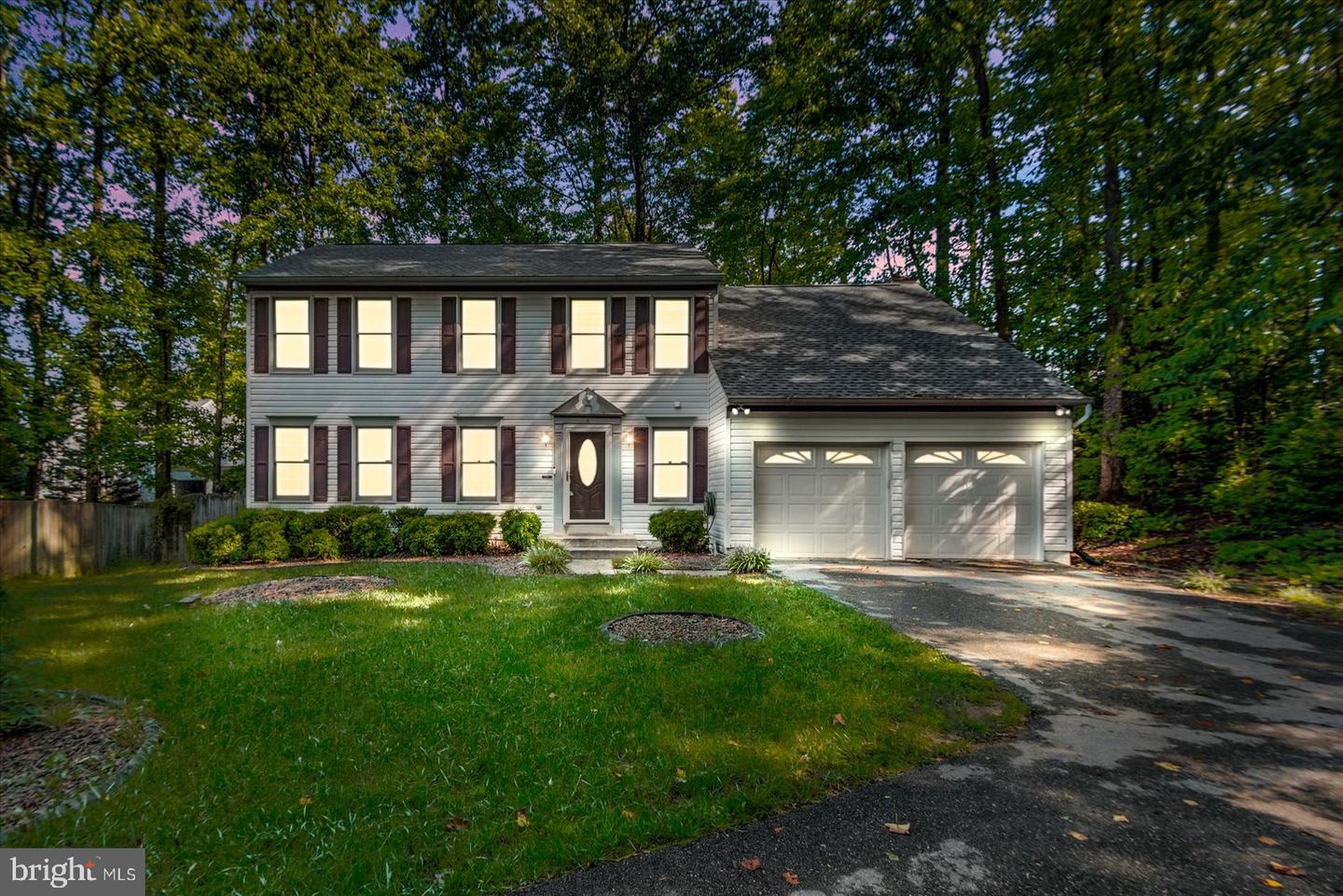 4 Puri Ln Property Photo 1