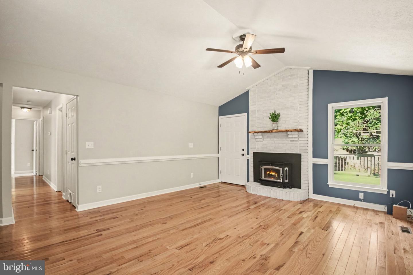 2411 Harpoon Dr Property Photo 5
