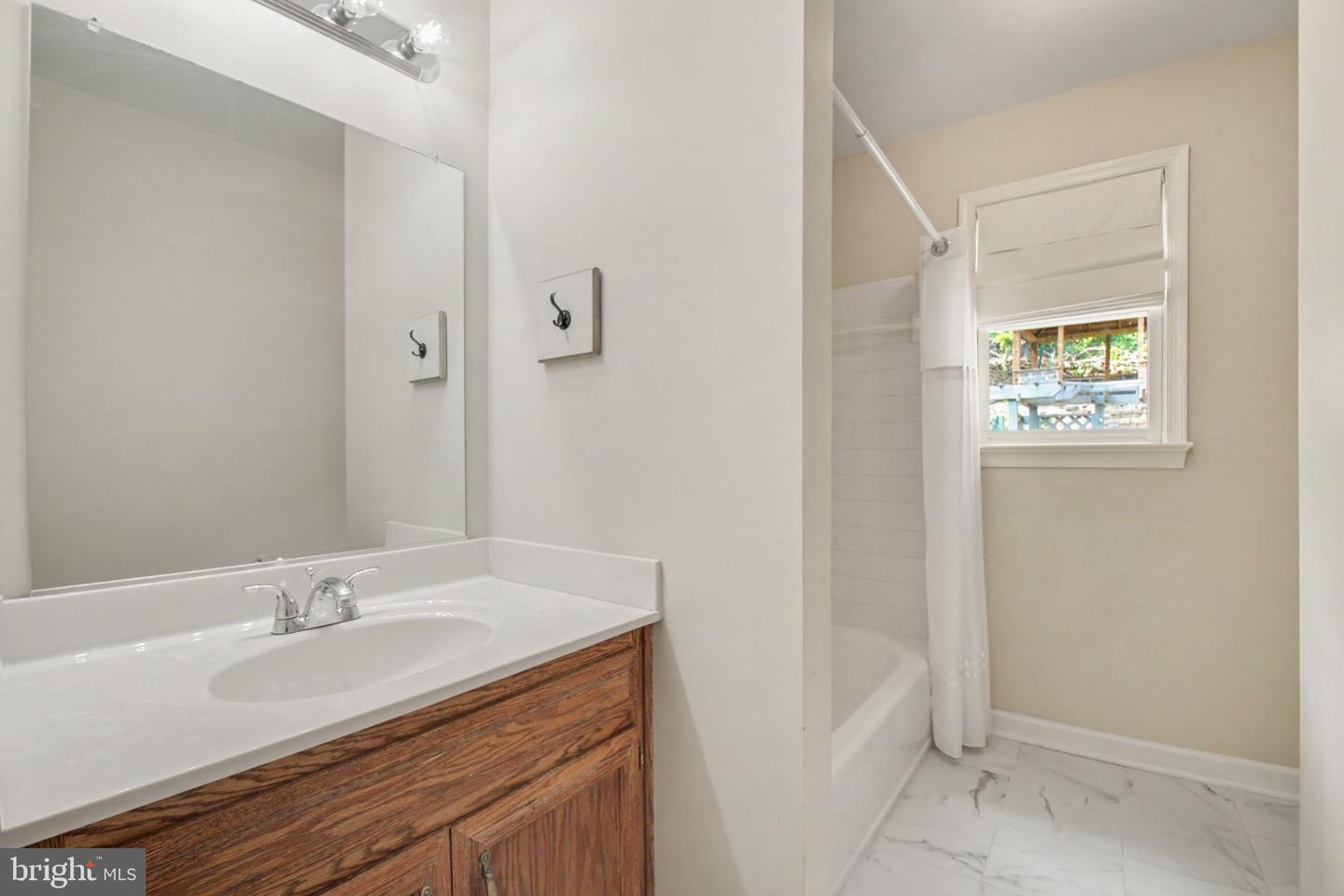 2411 Harpoon Dr Property Photo 11