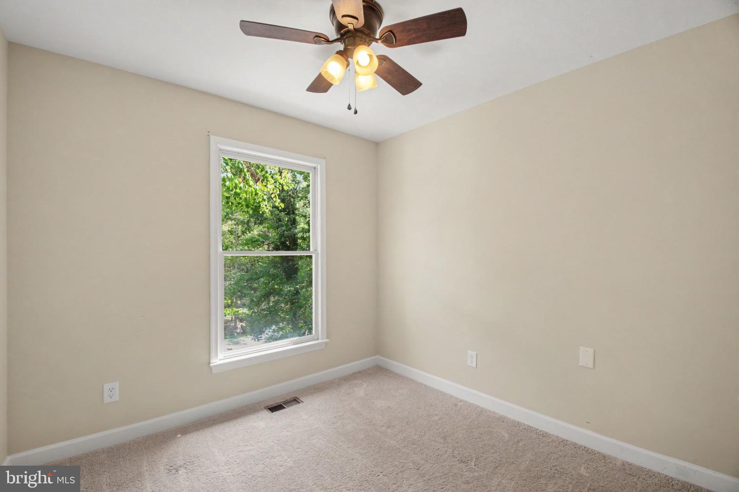 2411 Harpoon Dr Property Photo 19