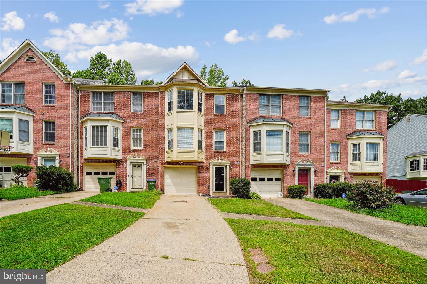 607 TWIN BROOK LN Property Photo 1