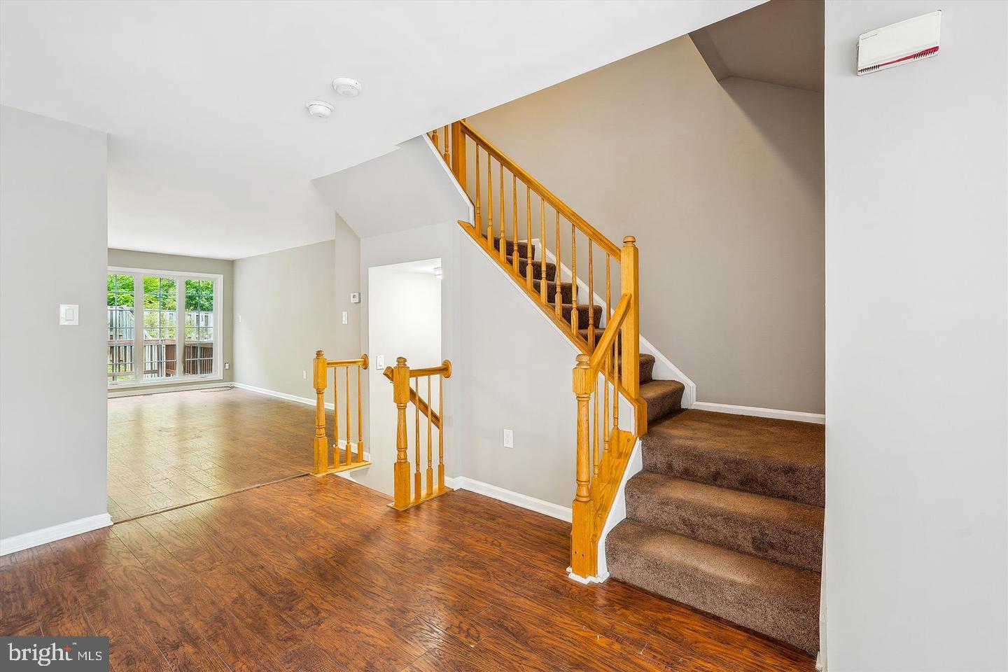 607 Twin Brook Ln Property Photo 9