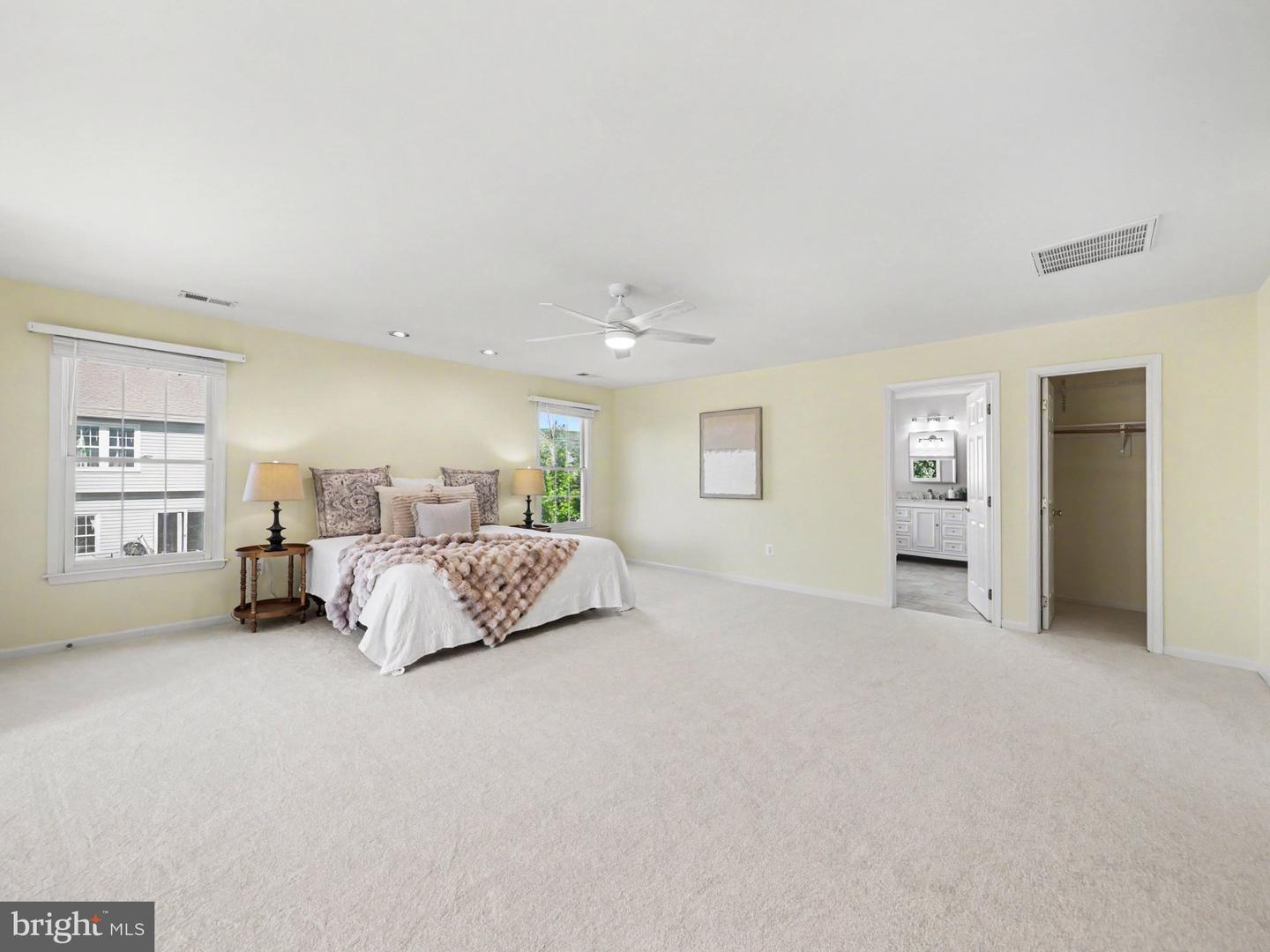 9 Thames Ct Property Photo 24