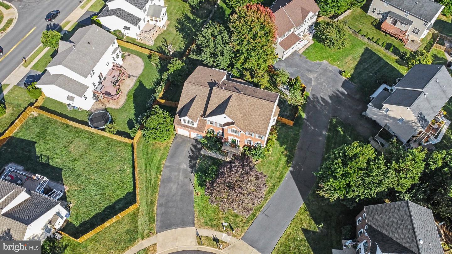 9 Thames Ct Property Photo 62