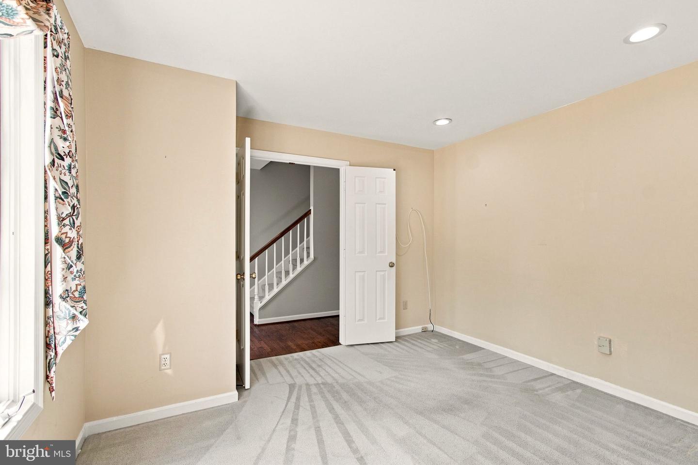 9 Derby Dr Property Photo 8
