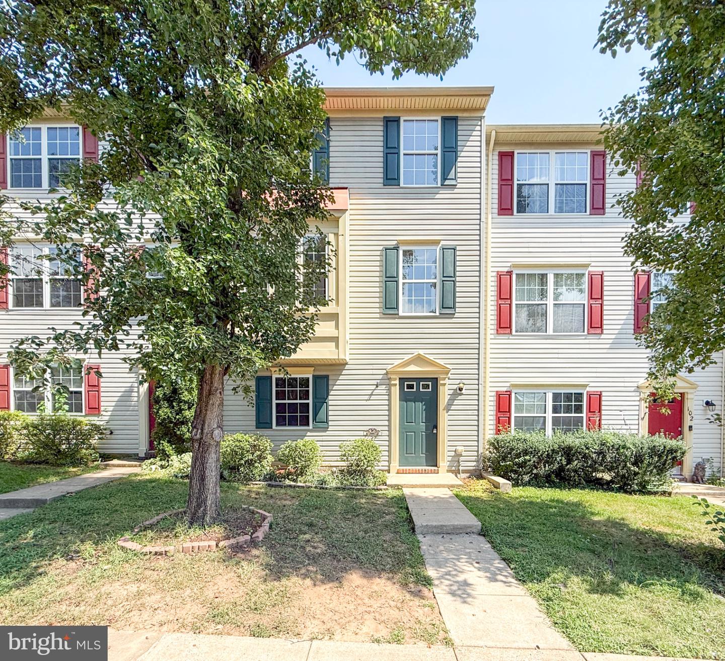 104 CHARLES ST