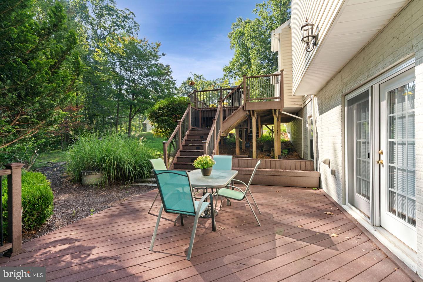 6 Arden Ln Property Photo 8
