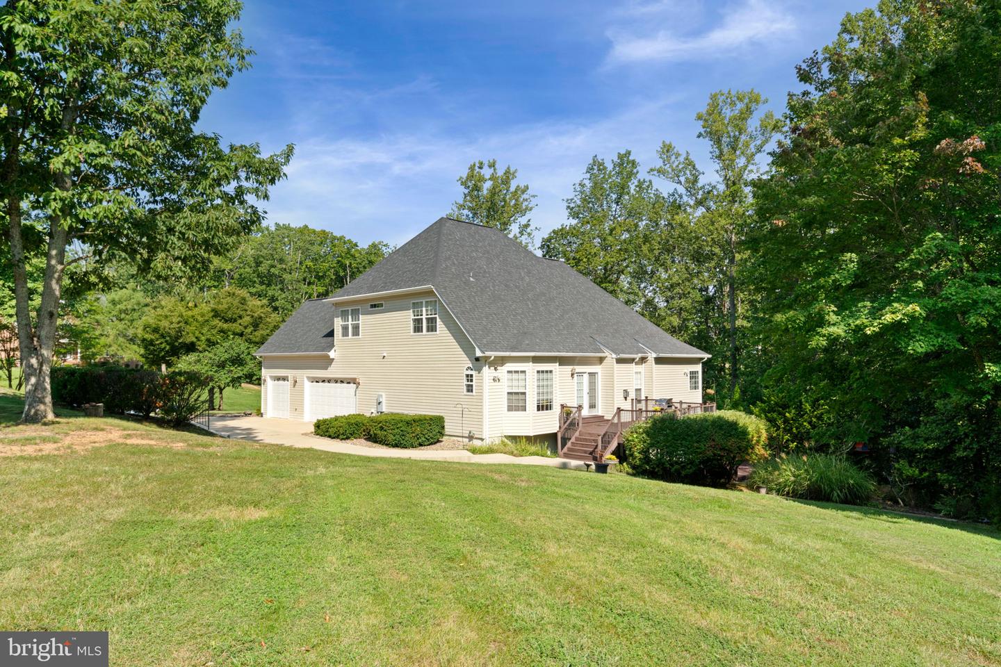 6 Arden Ln Property Photo 9