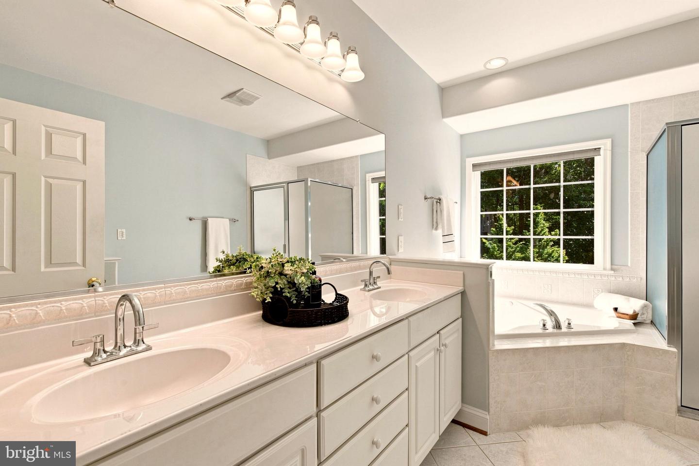 6 Arden Ln Property Photo 30