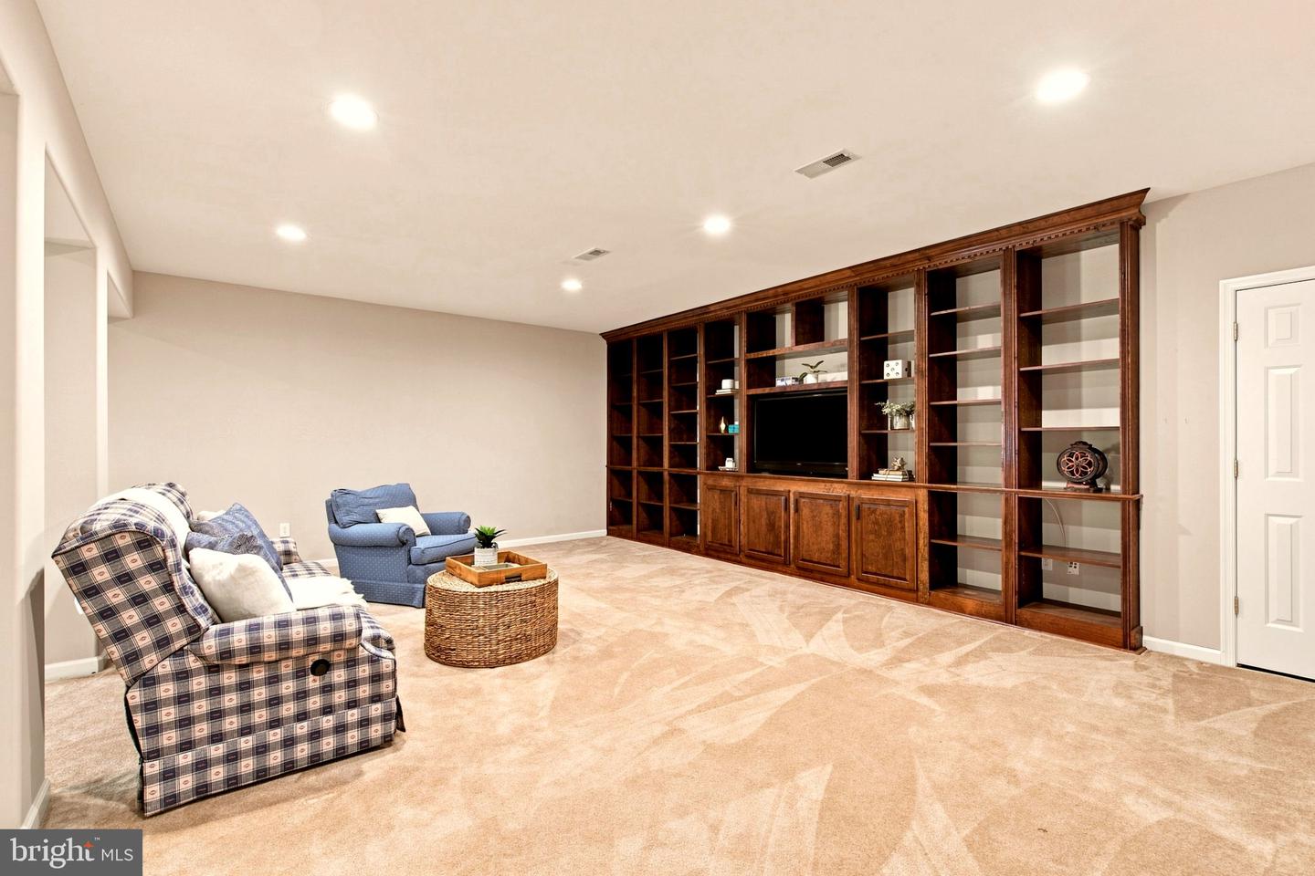6 Arden Ln Property Photo 34