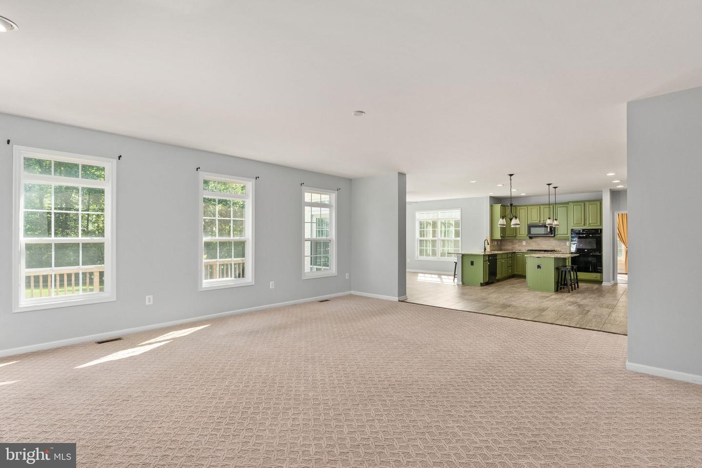 15 Burke Dr Property Photo 18
