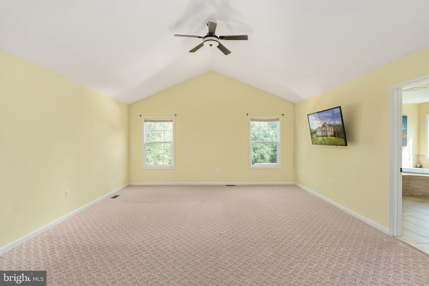 15 Burke Dr Property Photo 36